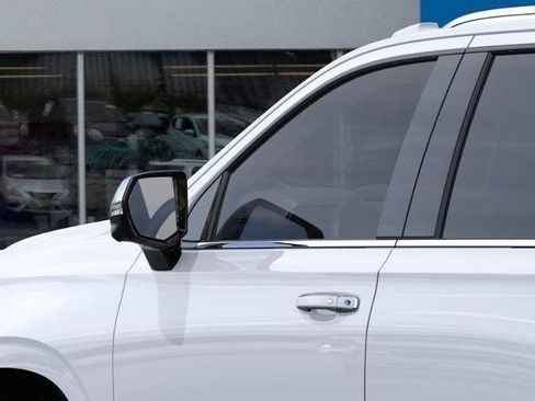 New 2026 Chevrolet Tahoe Premier image 12