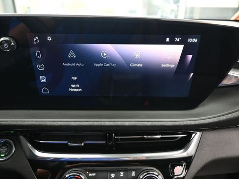 Used 2024 Buick Envista Sport Touring w/ Experience Buick Package image 22