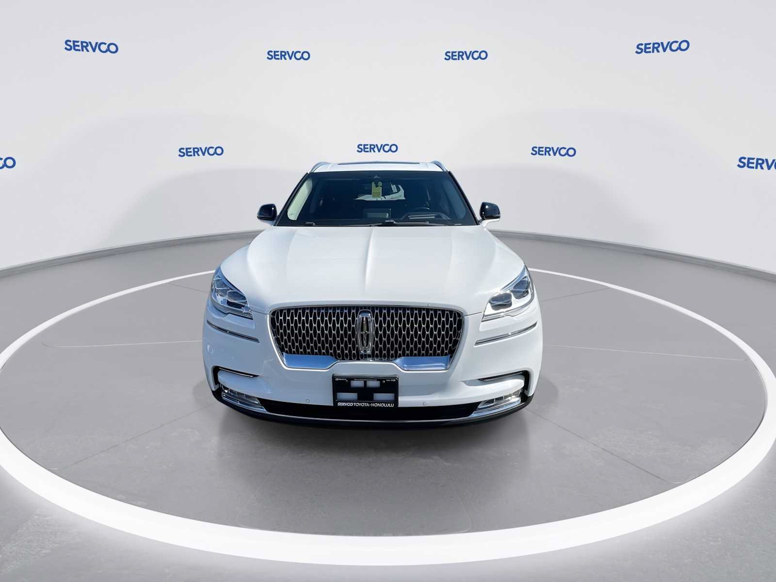 Used 2023 Lincoln Aviator Reserve w/ Equipment Group 201A RWD image 3
