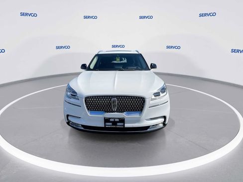 Used 2023 Lincoln Aviator Reserve w/ Equipment Group 201A RWD image 3
