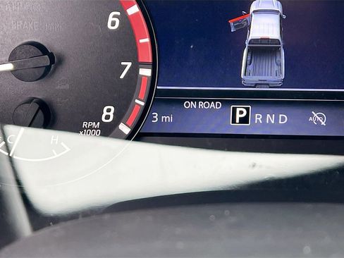 New 2026 Nissan Frontier PRO-4X w/ Pro-4x Convenience Package image 12