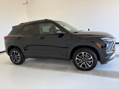 Used 2024 Chevrolet TrailBlazer LT w/ LT Cold Weather Package