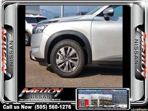 Certified 2025 Nissan Pathfinder SV AWD/4WD image 10