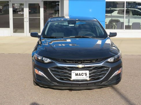 Used 2020 Chevrolet Malibu LT FWD image 14