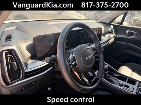 Used 2025 Kia Sorento S w/ Panoramic Sunroof Package FWD image 14