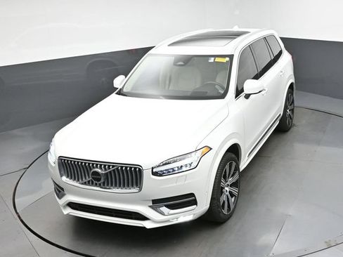 Used 2024 Volvo XC90 B6 Ultimate w/ Protection Package Premier AWD/4WD image 19