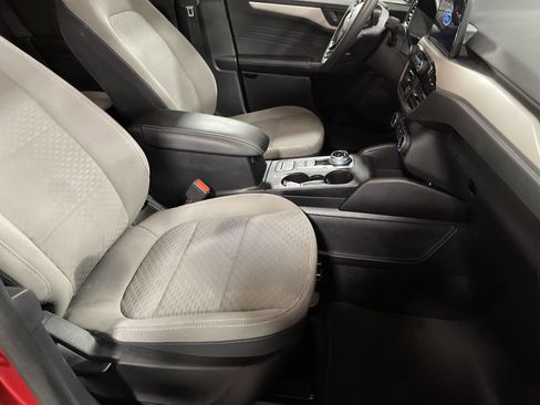 Used 2022 Ford Escape SE w/ Convenience Package image 12