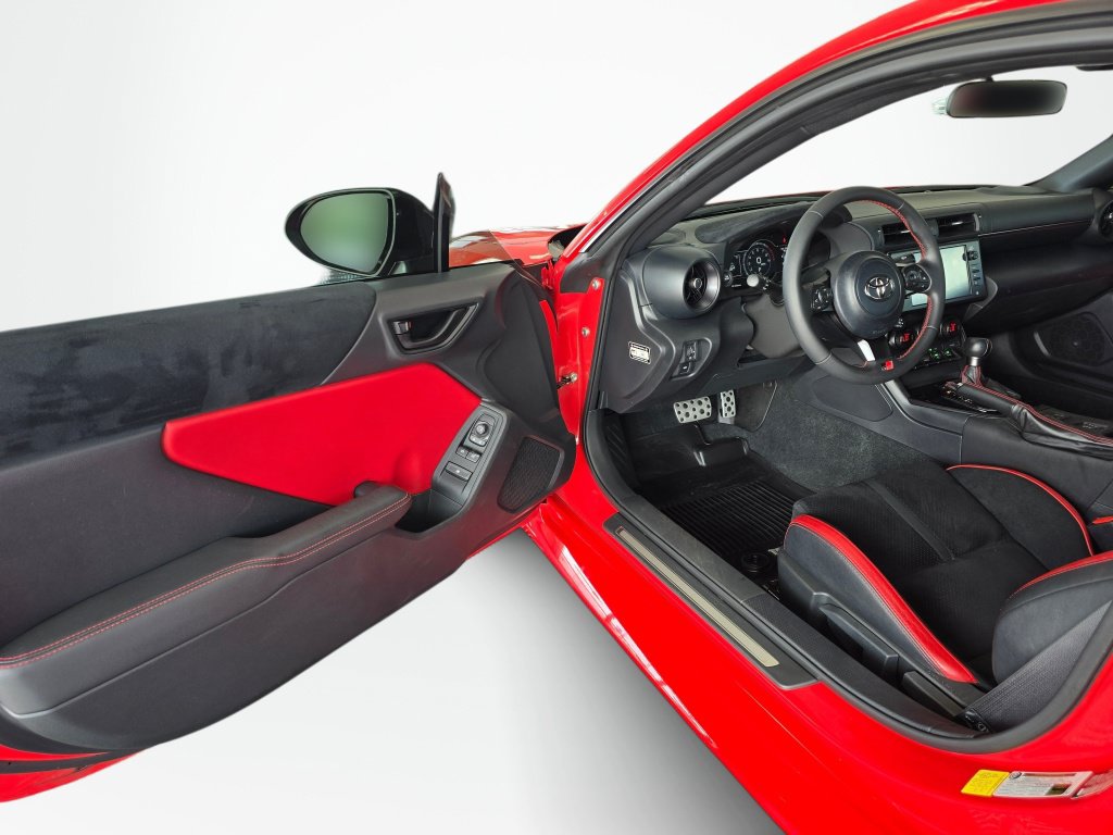 Used 2024 Toyota GR86 TRUENO Edition RWD image 30