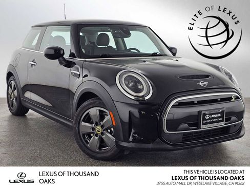 Used 2024 MINI Cooper SE FWD image 1