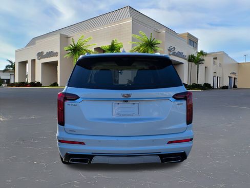 Certified 2024 Cadillac XT6 Premium Luxury w/ Technology Package image 5