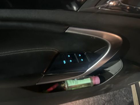 Used 2013 Buick Regal GS image 15