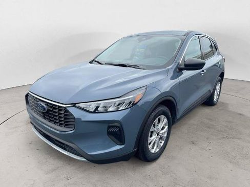 Certified 2023 Ford Escape Active AWD/4WD image 1