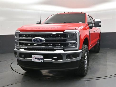 Used 2024 Ford F250 Lariat w/ Chrome Package image 8