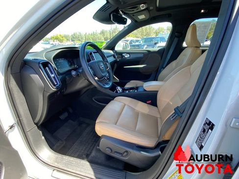 Used 2021 Volvo XC40 T5 Inscription w/ Advanced Package AWD/4WD image 32