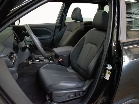 Used 2026 Subaru Forester Touring AWD/4WD image 20