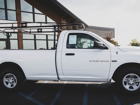 Used 2011 RAM 1500 Tradesman image 23