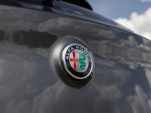 Used 2023 Alfa Romeo Stelvio Quadrifoglio w/ Active Assist Plus Package AWD/4WD image 57