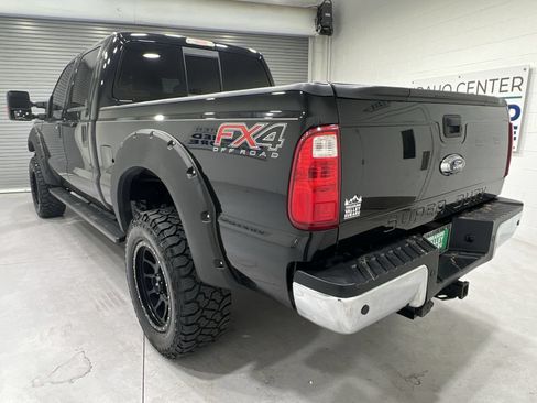 Used 2016 Ford F250 Lariat w/ Lariat Interior Package AWD/4WD image 6