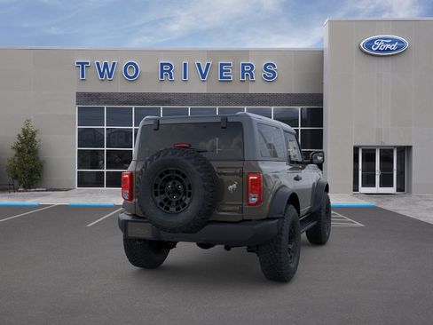 New 2026 Ford Bronco 2-Door w/ Sasquatch Package AWD/4WD image 8