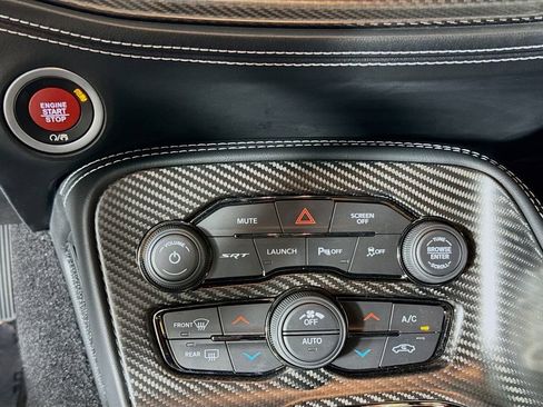 Used 2022 Dodge Challenger SRT Hellcat image 22