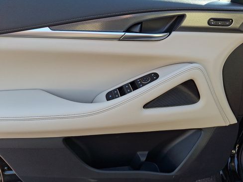 Certified 2023 INFINITI QX60 Luxe AWD/4WD image 13