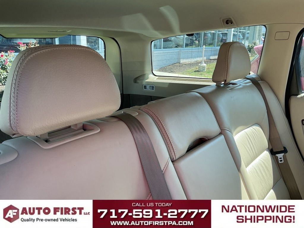 Used 2012 Volvo XC70 T6 AWD/4WD image 16
