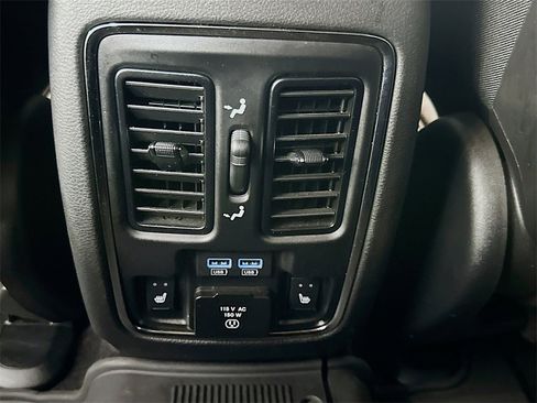 Used 2021 Jeep Grand Cherokee Overland image 32