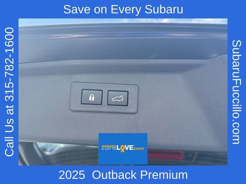 Used 2025 Subaru Outback Premium AWD/4WD image 11