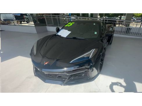 Used 2025 Chevrolet Corvette Z06 w/ Battery Protection Package RWD image 5