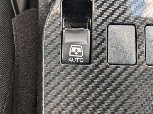 Used 2022 Toyota 4Runner TRD Off-Road image 27