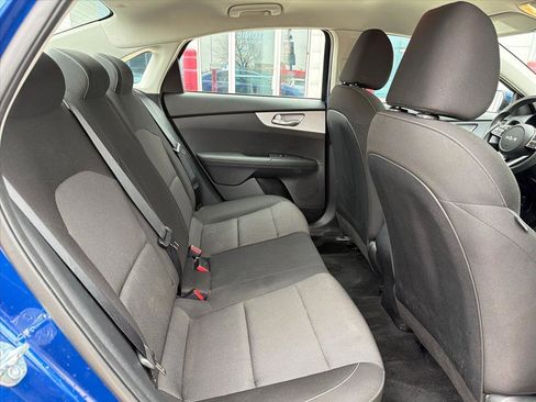 Used 2024 Kia Forte LXS image 19