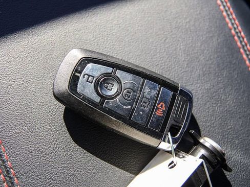 Used 2025 Ford Explorer ST image 37