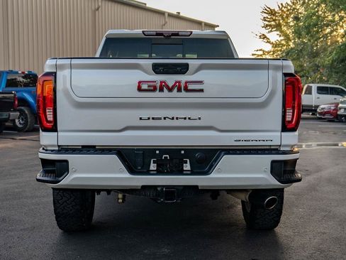 Used 2020 GMC Sierra 3500 Denali w/ Denali Ultimate Package AWD/4WD image 3