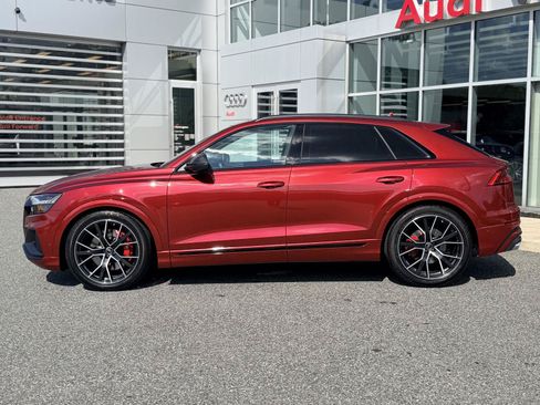 Certified 2023 Audi SQ8 Prestige w/ Prestige Package AWD/4WD image 3