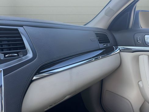 Used 2016 Lincoln MKS FWD image 21