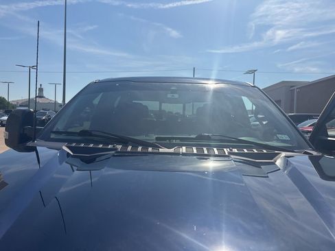 Used 2022 Ford F250 Lariat w/ Tremor Off-Road Package AWD/4WD image 6