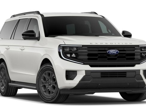 New 2026 Ford Expedition Active image 4