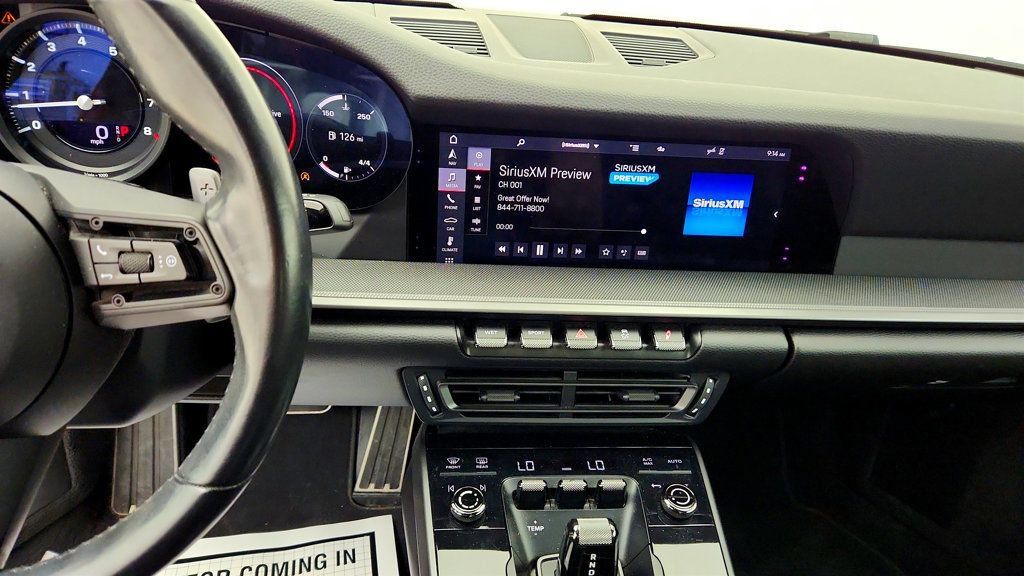 Used 2020 Porsche 911 Carrera RWD image 15