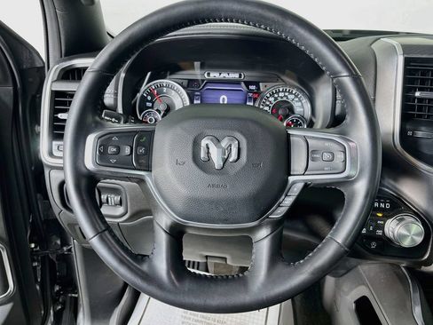 Used 2023 RAM 1500 Laramie AWD/4WD image 14
