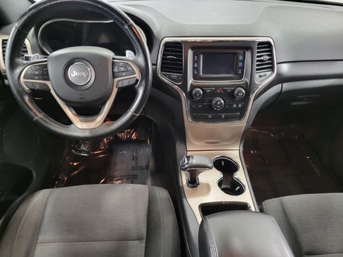 Used 2014 Jeep Grand Cherokee Laredo w/ Security & Convenience Group AWD/4WD image 6