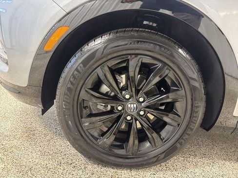 Used 2024 Buick Envista Sport Touring w/ Convenience I Package image 33