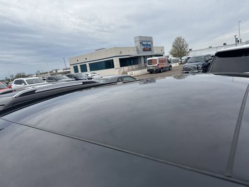 Used 2021 Ford Escape Titanium FWD image 29