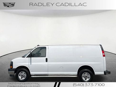 Used 2024 GMC Savana 2500 w/ Driver Convenience Package RWD image 10