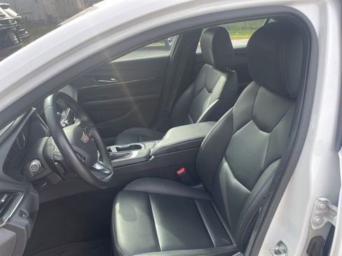 Used 2024 Cadillac CT4 Luxury image 24