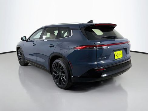 New 2026 Toyota Crown Signia AWD/4WD image 7