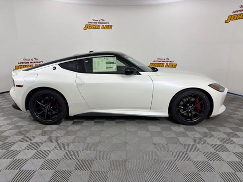 New 2026 Nissan Z Performance w/ Floor Mat Package image 6