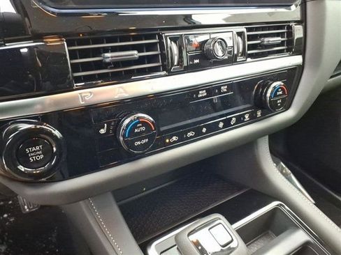New 2026 Nissan Pathfinder SV image 12