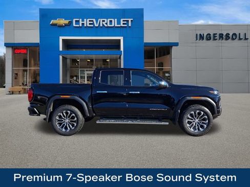 Used 2024 GMC Canyon Denali image 10