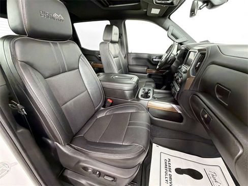 Used 2021 Chevrolet Silverado 1500 High Country w/ Technology Package image 28