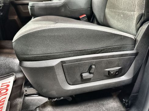 Used 2021 RAM 1500 Tradesman w/ Tradesman SXT Package image 13